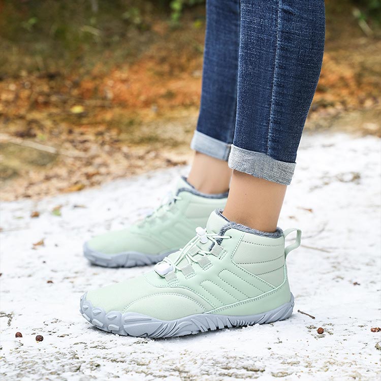 Świetny prezent! Wodoodporne, wzmocnione, wyściełane pluszem buty turystyczne