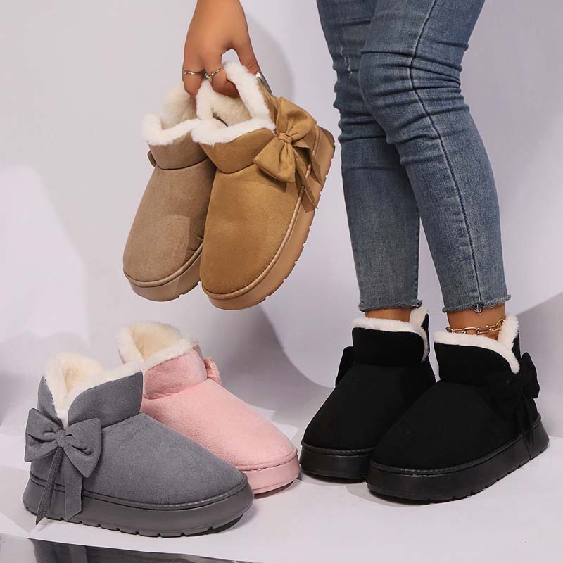 Stylowe ciepłe buty śnieżne