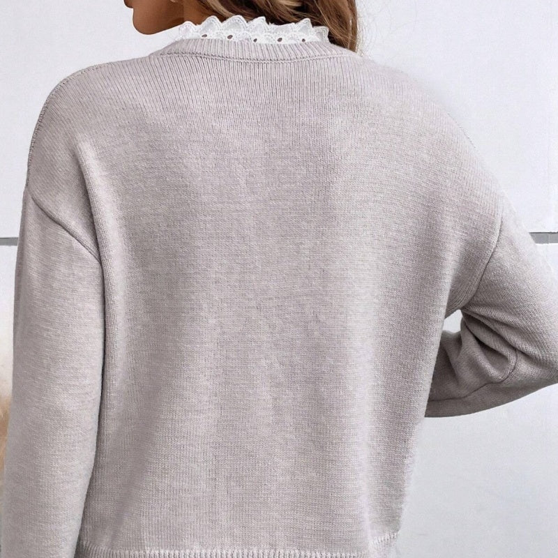 ✨Damska dzianinowa bluzka z dekoltem w serek i koronkową lamówką